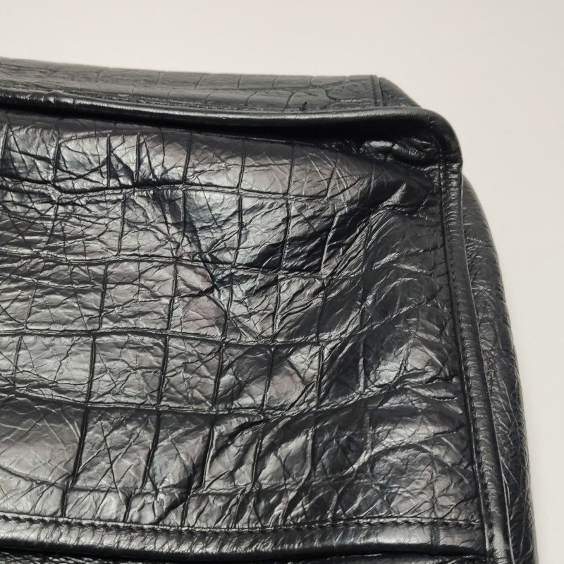 Saint Laurent Niki中型牛皮純色YSL標誌單肩包-23