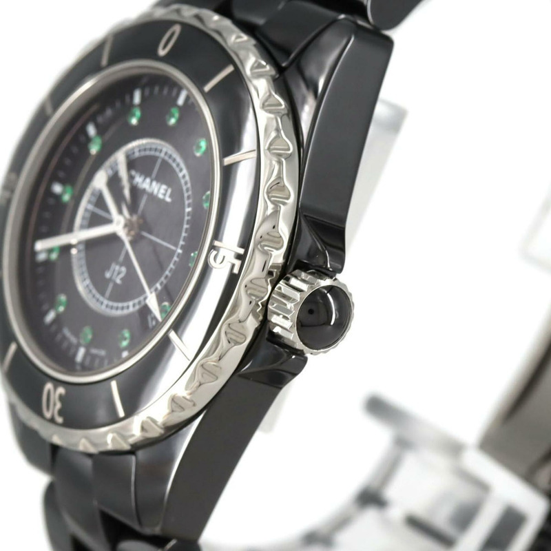 香奈兒 J12 33毫米陶瓷12P祖母綠H2130石英錶-3