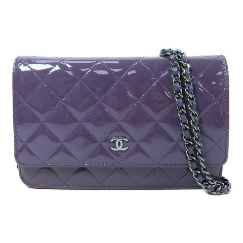 CHANEL 漆皮皮革WOC Wallet On Chain鏈帶肩背袋