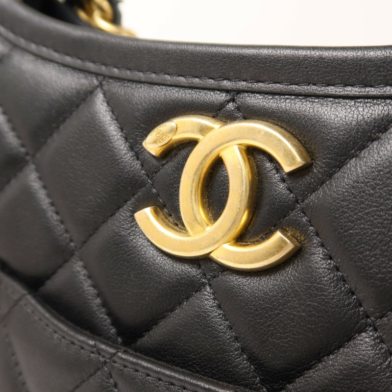 CHANEL 牛皮皮革Hobo鏈帶手挽肩背兩用袋-9