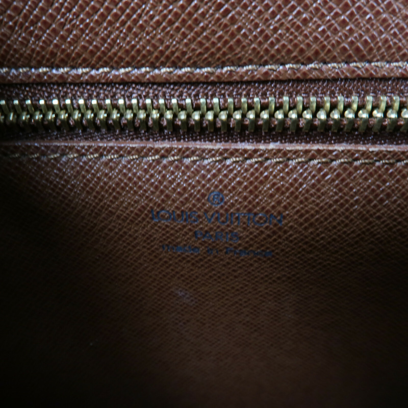 LOUIS VUITTON Monogram Saint Cloud GM肩背袋-5