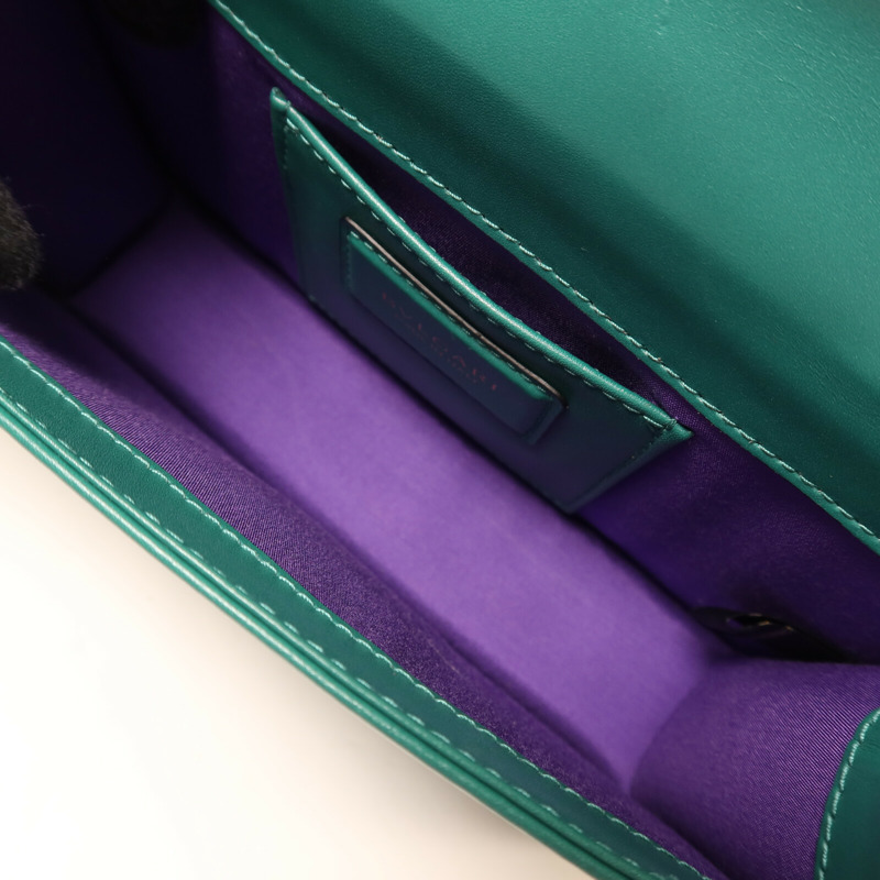 BVLGARI 牛皮皮革Serpenti Forever East West鏈帶肩背袋-4
