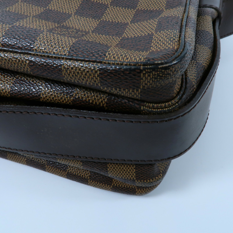LOUIS VUITTON Damier Naviglio肩背袋-12