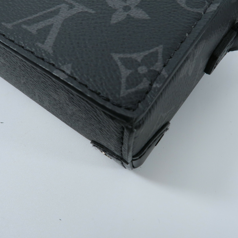 LOUIS VUITTON Monogram Eclipse Steamer Wearable Wallet肩背袋-11
