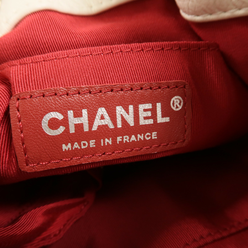 CHANEL 牛皮皮革Gabrielle Bucket鏈帶肩背袋-5