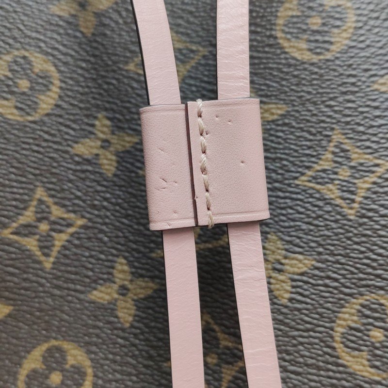 Louis Vuitton (LV) NÉONOÉ中號牛皮Monogram印花抽繩斜背包單肩包晶片款-17