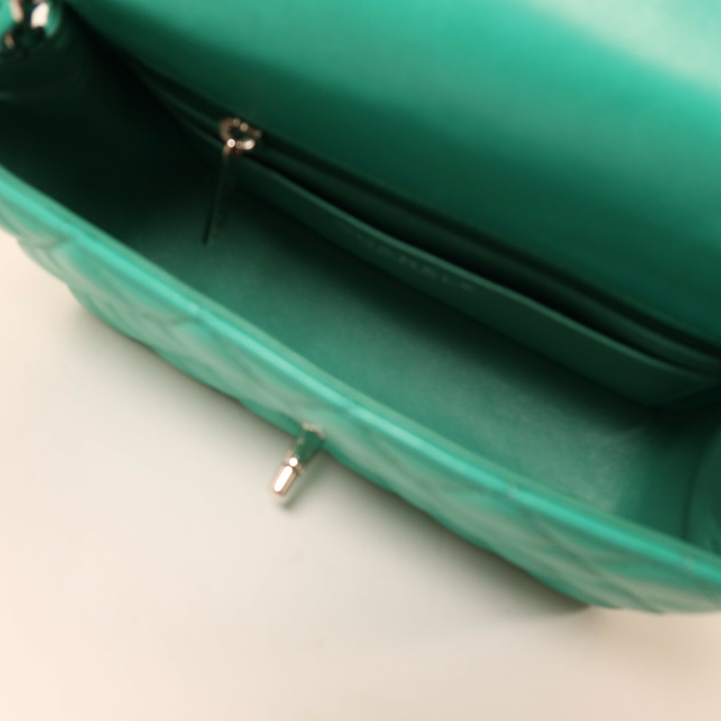 CHANEL 羊皮皮革Mini Classic 20鏈帶肩背袋-4