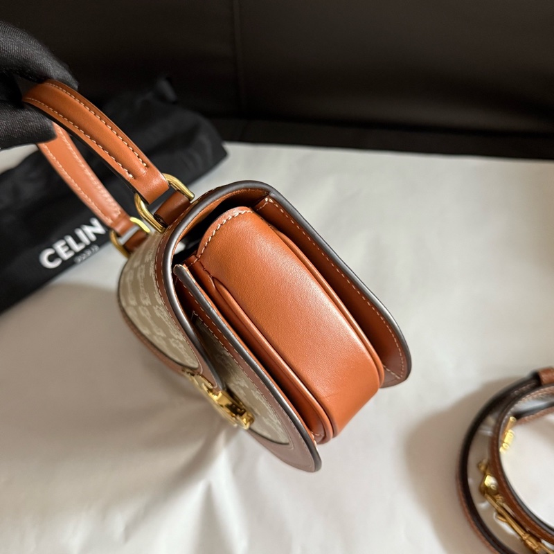 99新賽琳/Celine 老花白色凱旋門大logo手提單肩斜挎包 有塵袋 尺寸：15.5 x 11.5 x 5cm-2