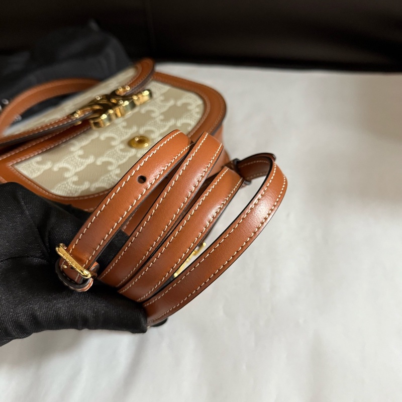 99新賽琳/Celine 老花白色凱旋門大logo手提單肩斜挎包 有塵袋 尺寸：15.5 x 11.5 x 5cm-8
