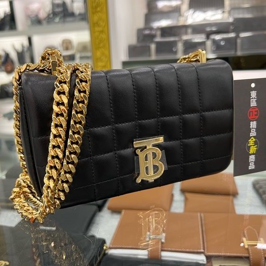 東區正精品㊣BURBERRY 80594921 LOLA 全新迷你黑色羊皮全皮車線TB金釦金鍊帶釦式翻蓋斜背包 RA1512-1
