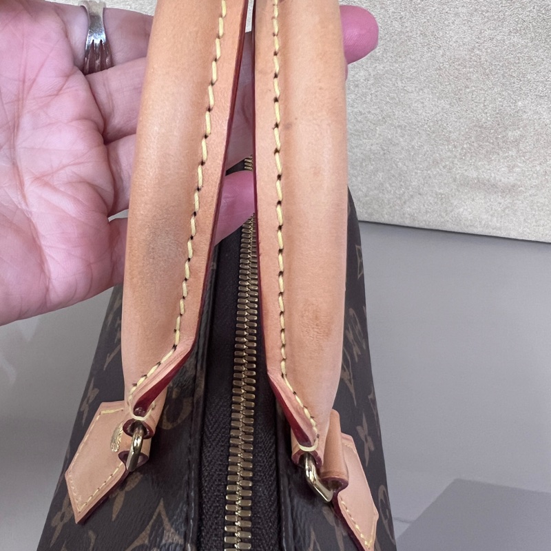 LV 原花金釦Speedy20手提斜背波士頓包-24