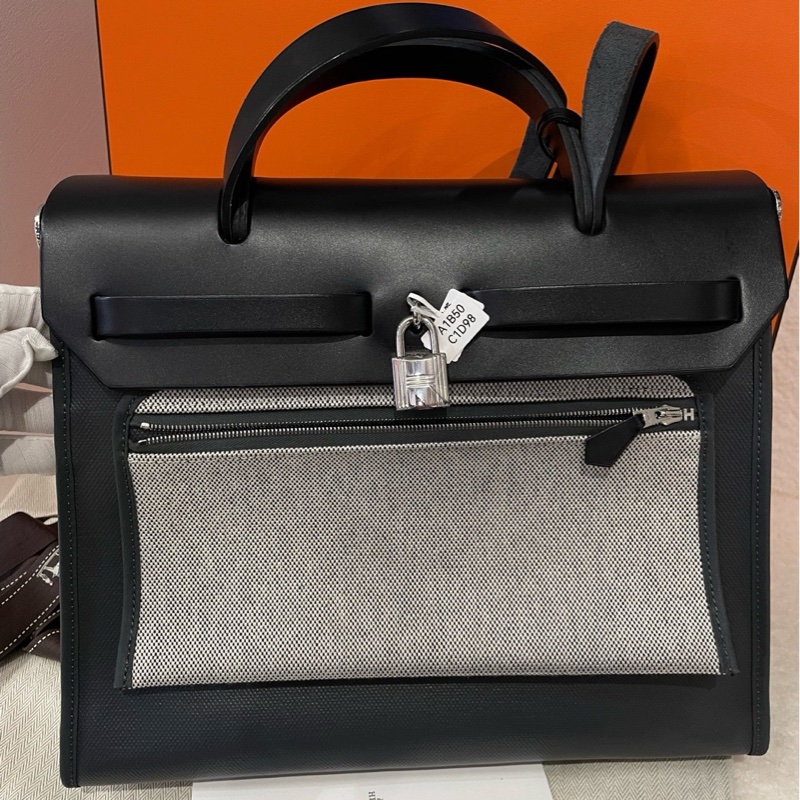 愛馬仕/Hermes Herbag31 黑拼灰防水布-1