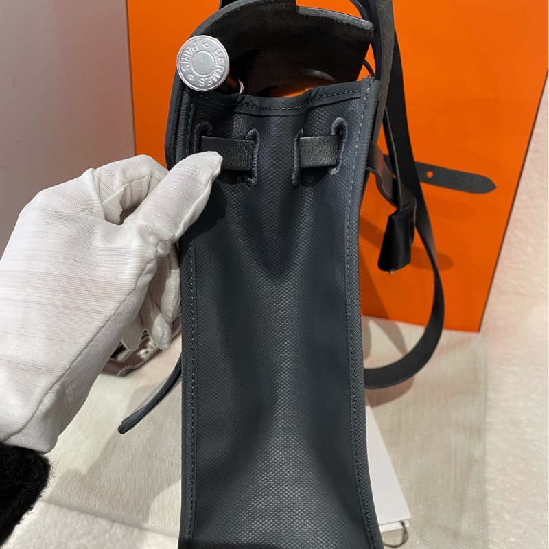 愛馬仕/Hermes Herbag31 黑拼灰防水布-4