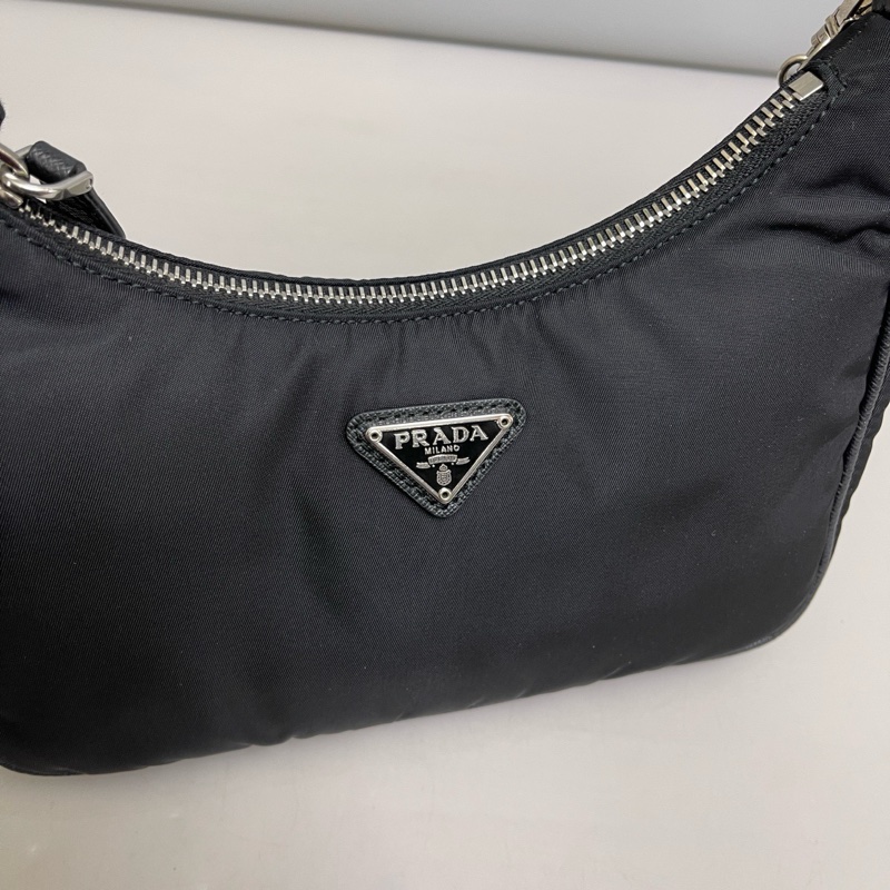 Prada Hobo 三合一 黑色尼龍-6