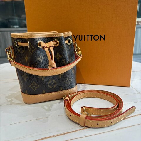 *SHIHNA名牌精品*  LV M81266 Nano Noé 老花水桶包