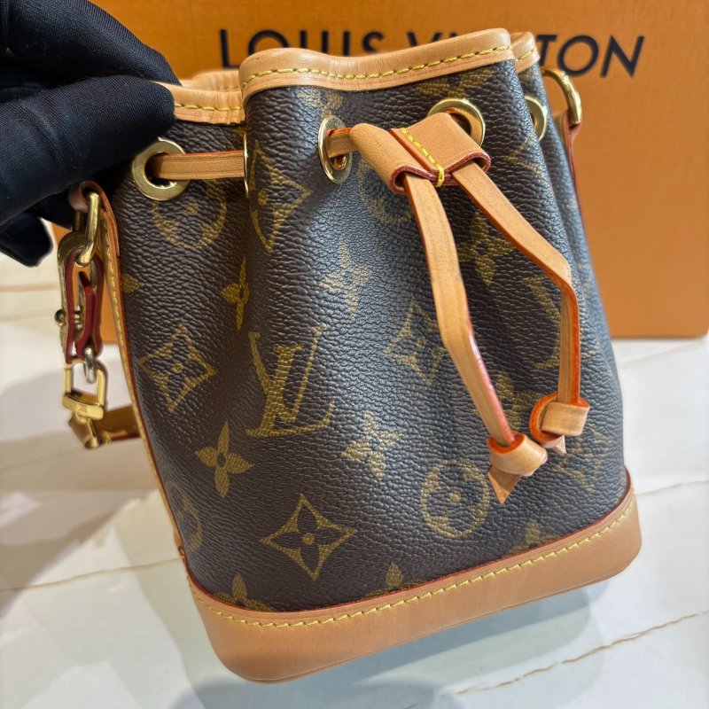 *SHIHNA名牌精品*  LV M81266 Nano Noé 老花水桶包-6