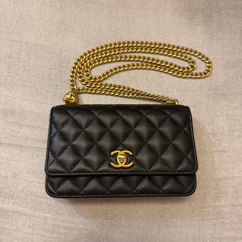 Chanel woc 荔枝牛皮愛心調節扣 金球黑色 便宜售-5