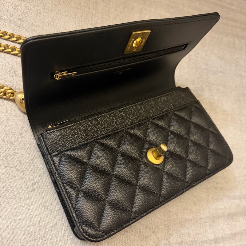 Chanel woc 荔枝牛皮愛心調節扣 金球黑色 便宜售-11