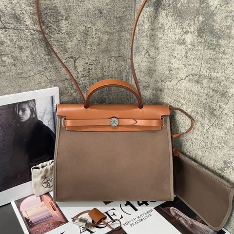 HERMES 愛馬仕 herbag zip 31 C刻烏木色 大象灰