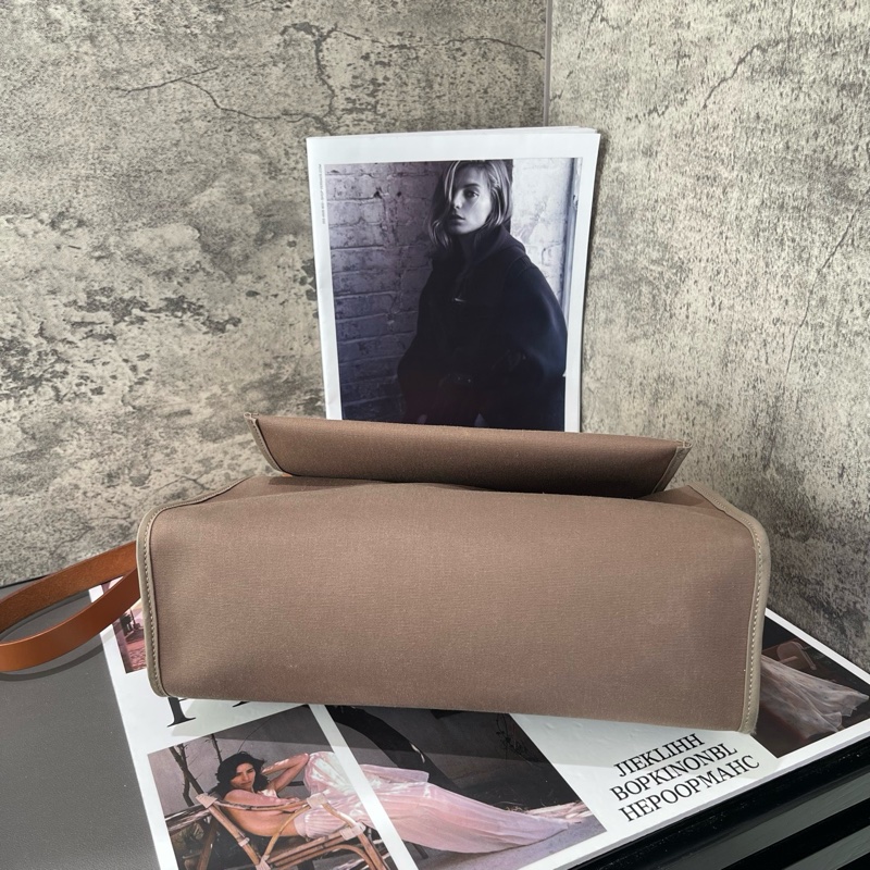 HERMES 愛馬仕 herbag zip 31 C刻烏木色 大象灰-3