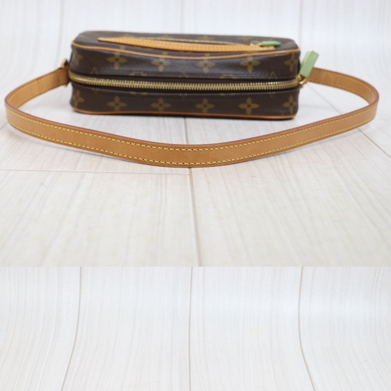 LV開口笑腋下包-7