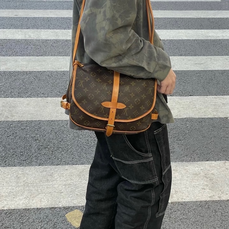 LV 老花雙子星肩背包（小號）-1