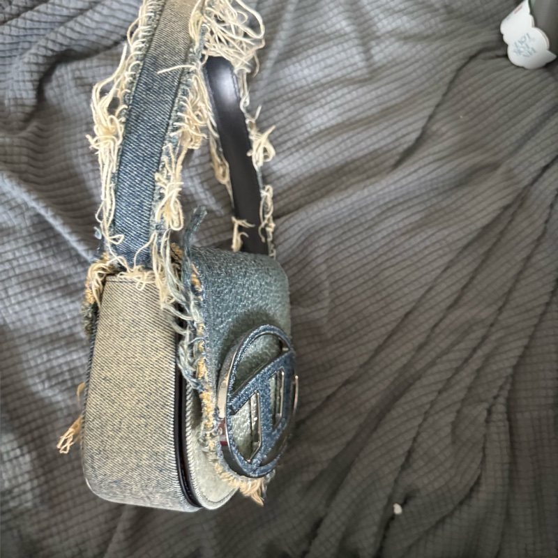 Diesel 牛仔斜背包-4