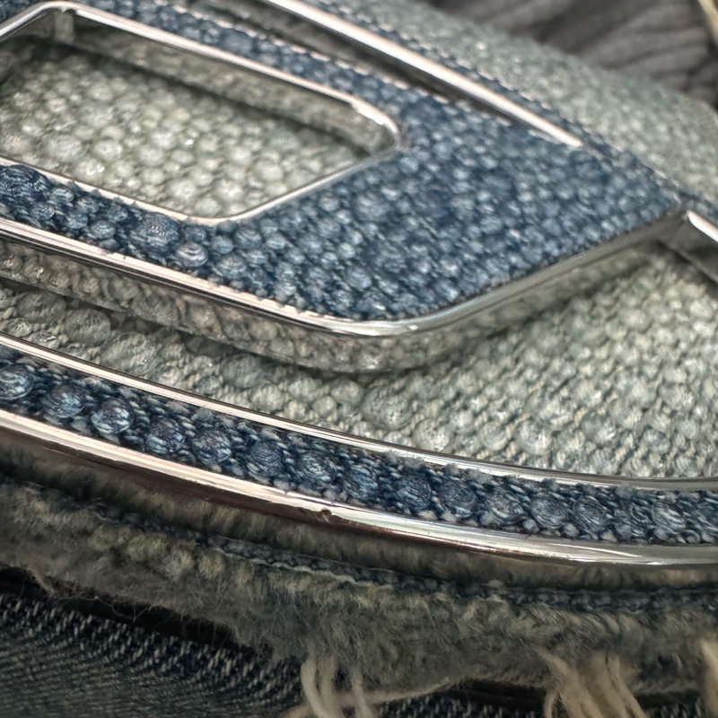 Diesel 牛仔斜背包-10