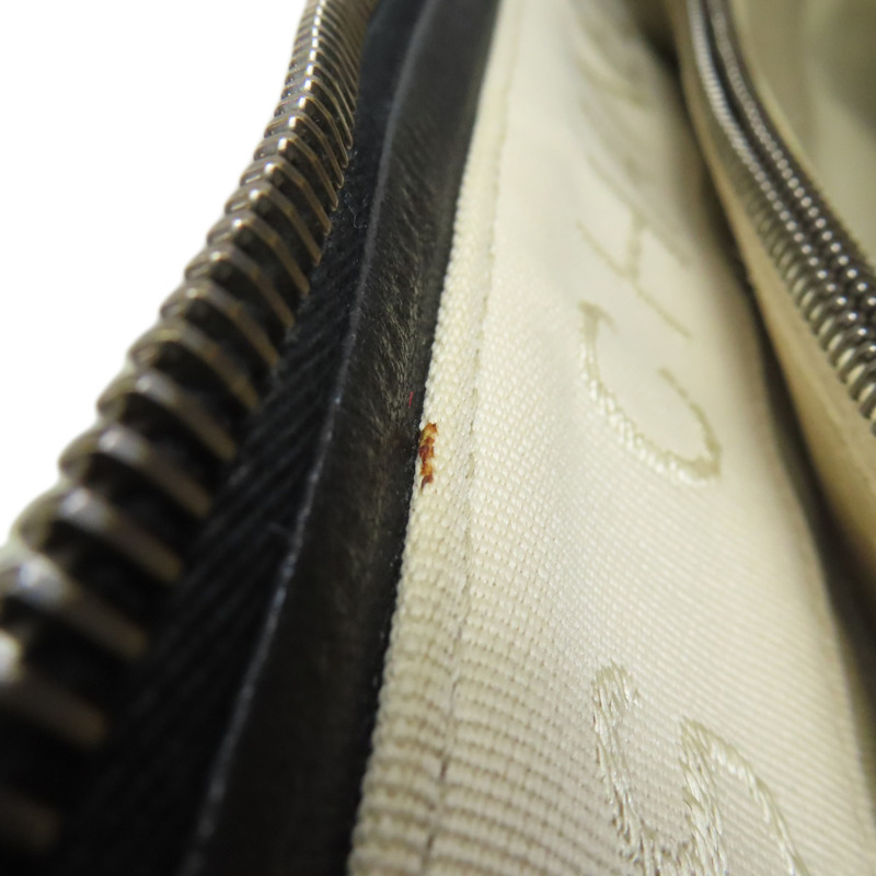 香奈兒 Matelassé 2-Way 手提包，銀色五金配件，小牛皮，女士。-15