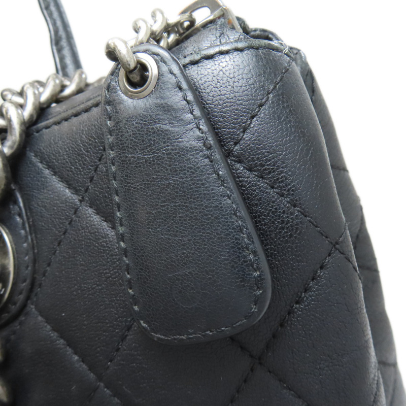 香奈兒 Matelassé 2-Way 手提包，銀色五金配件，小牛皮，女士。-18