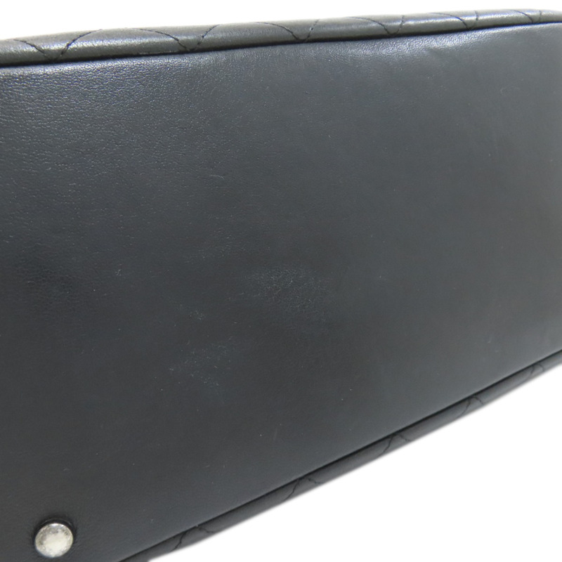 香奈兒 Matelassé 2-Way 手提包，銀色五金配件，小牛皮，女士。-20