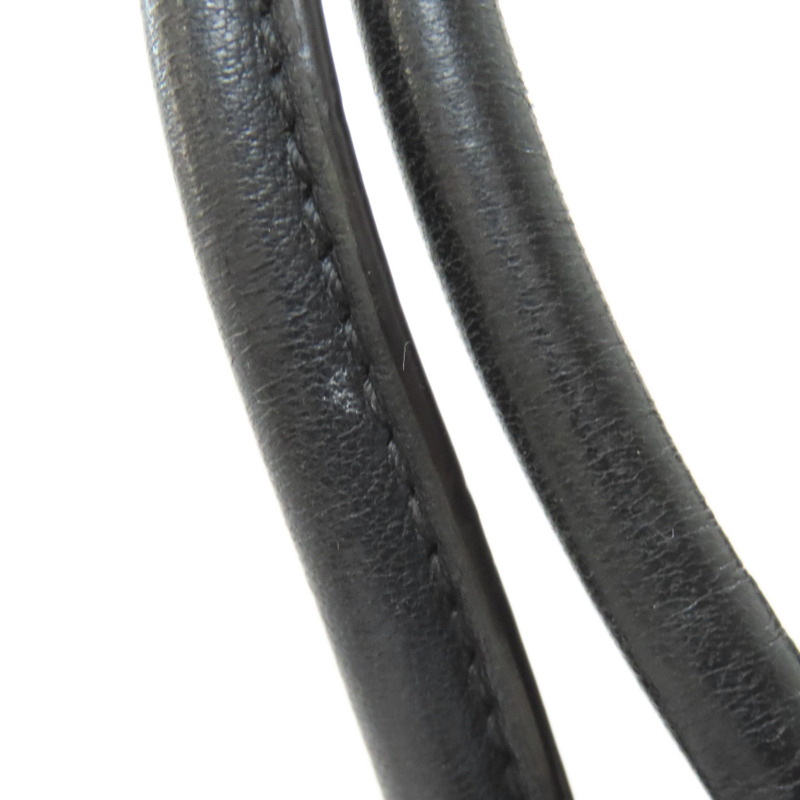 香奈兒 Matelassé 2-Way 手提包，銀色五金配件，小牛皮，女士。-22