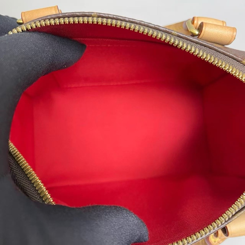 Louis Vuitton路易威登SPEEDY20 老花奶茶色肩帶枕頭包 芯片尺寸20×15 附件 肩帶 鎖頭鑰匙 塵袋 。-8