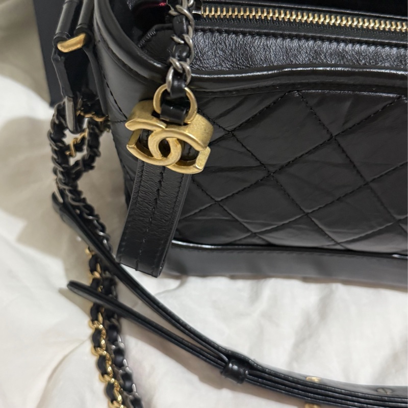 Chanel絕版流浪包小號-2