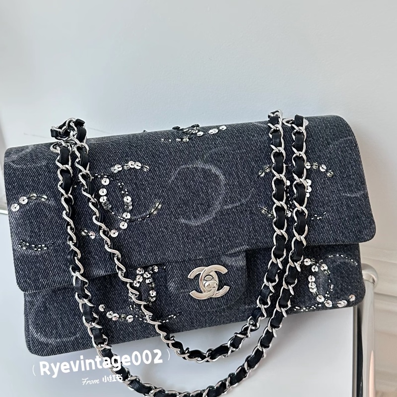 Chanel • 稀有23b 亮片水鑽牛仔刺繡 Cf 25 中號 全新全配台灣購證✔️ 全網唯一-0