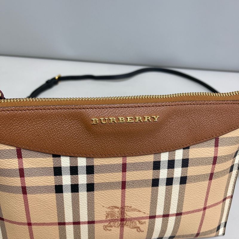 Burberry巴寶莉 格紋戰馬焦糖色信封包 尺寸25×17 附件塵袋-7