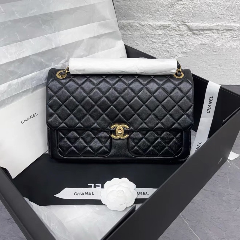 Chanel • 23k雙口袋黑金油臘羊皮機場包 大號 全新全配台灣購證✔️-4