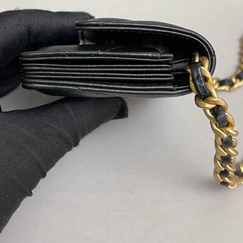 Chanel香奈兒19bag迷你黑金全皮鏈條包，尺寸10×8 鐳射31 附件卡-2