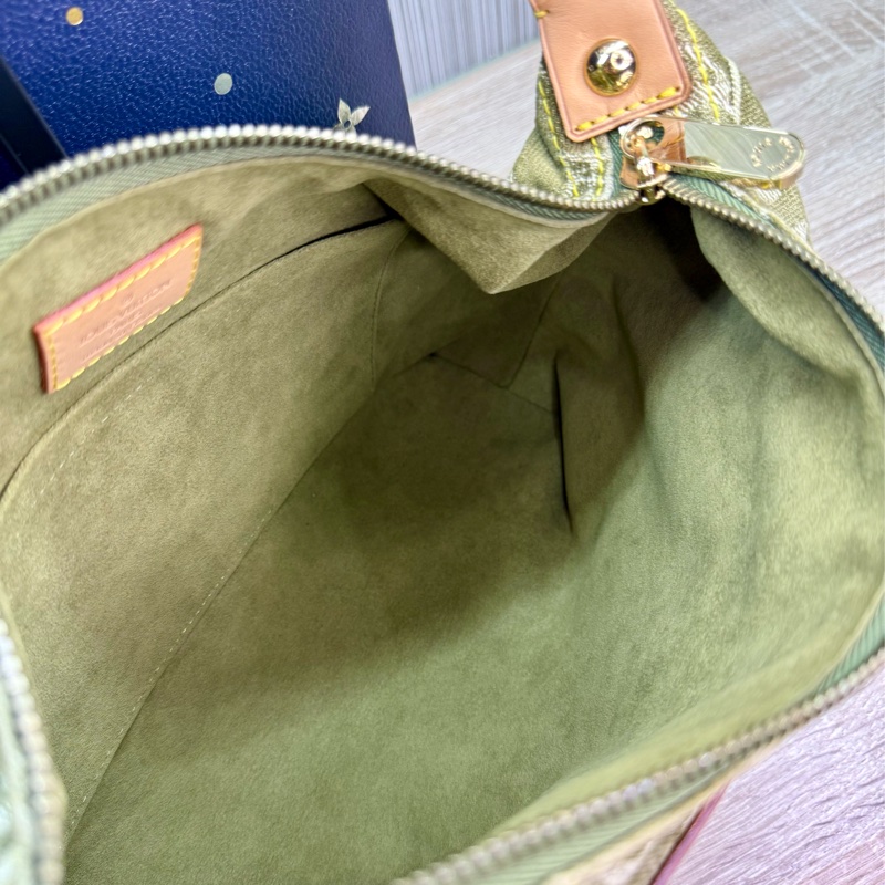 LV M95213 Baggy PM 稀有限量抹茶綠單寧牛仔曼哈頓釦肩背包-27
