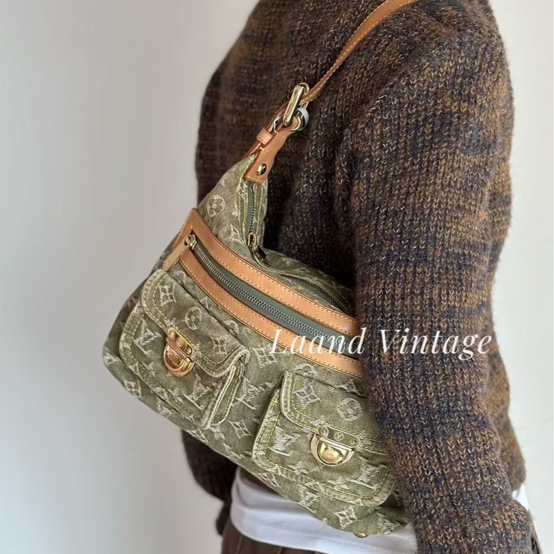 LV M95213 Baggy PM 稀有限量抹茶綠單寧牛仔曼哈頓釦肩背包-32