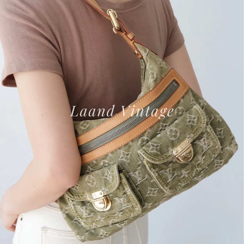 LV M95213 Baggy PM 稀有限量抹茶綠單寧牛仔曼哈頓釦肩背包-34