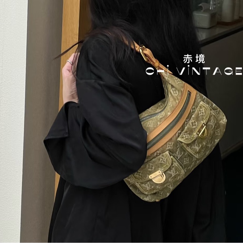LV M95213 Baggy PM 稀有限量抹茶綠單寧牛仔曼哈頓釦肩背包-39
