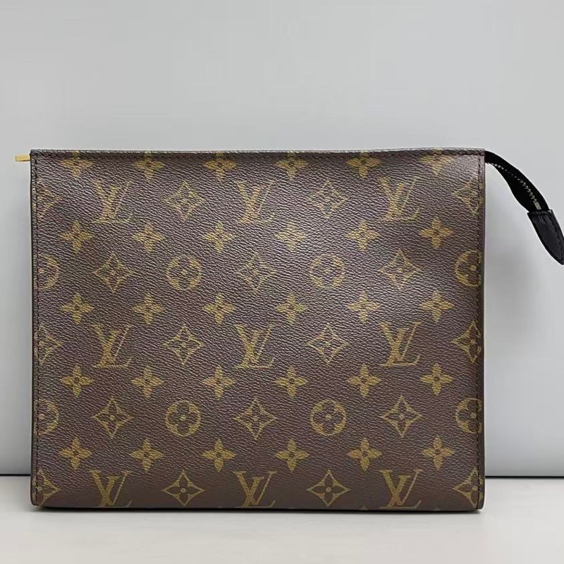 LV路易威登 老花26黑皮盥洗袋/洗漱包 芯片， 尺寸26×20。-1