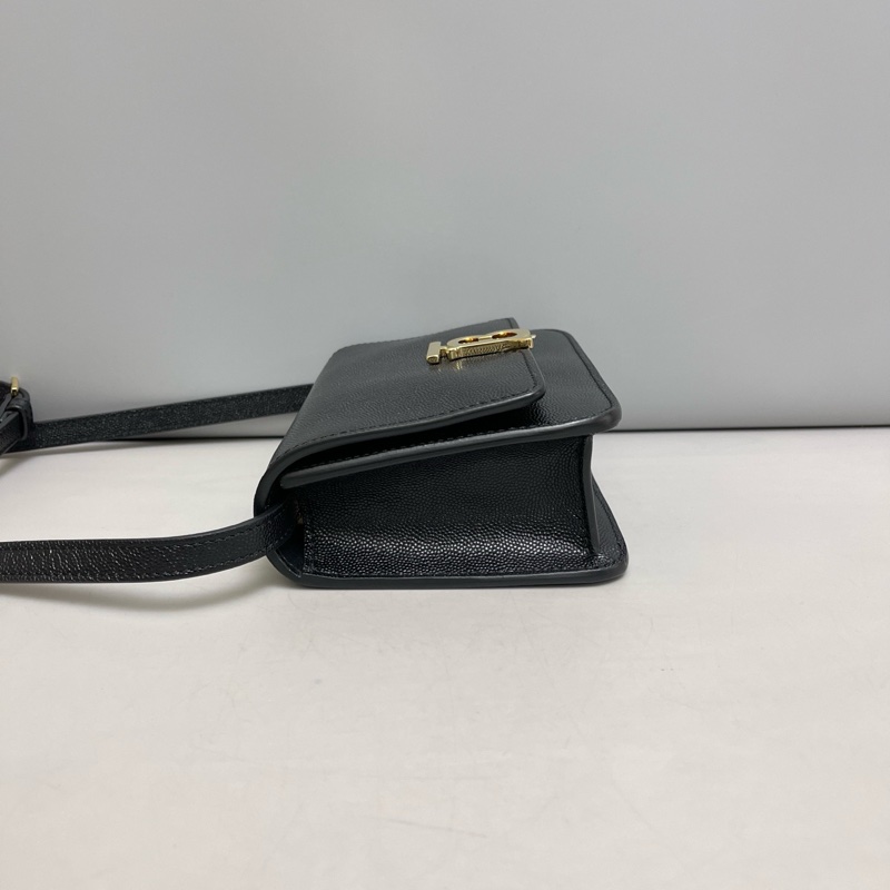 Burberry巴寶莉TB系列小號黑金魚子醬皮豆腐包 尺寸17×13。-3