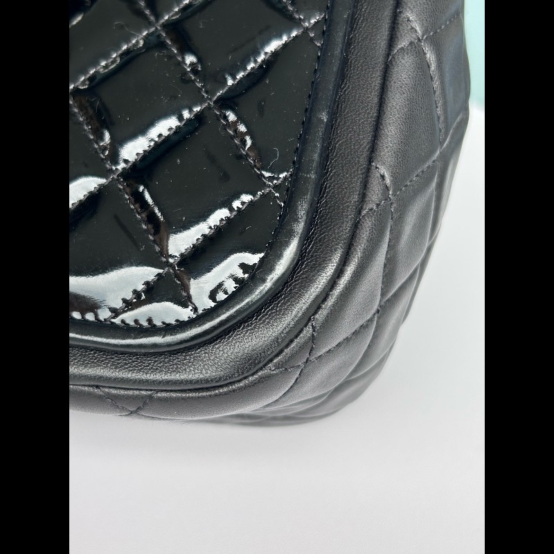 Chanel香奈兒黑色漆皮拼羊皮CF-9