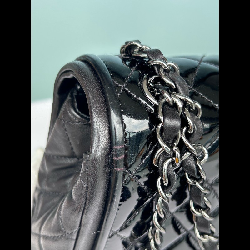 Chanel香奈兒黑色漆皮拼羊皮CF-11