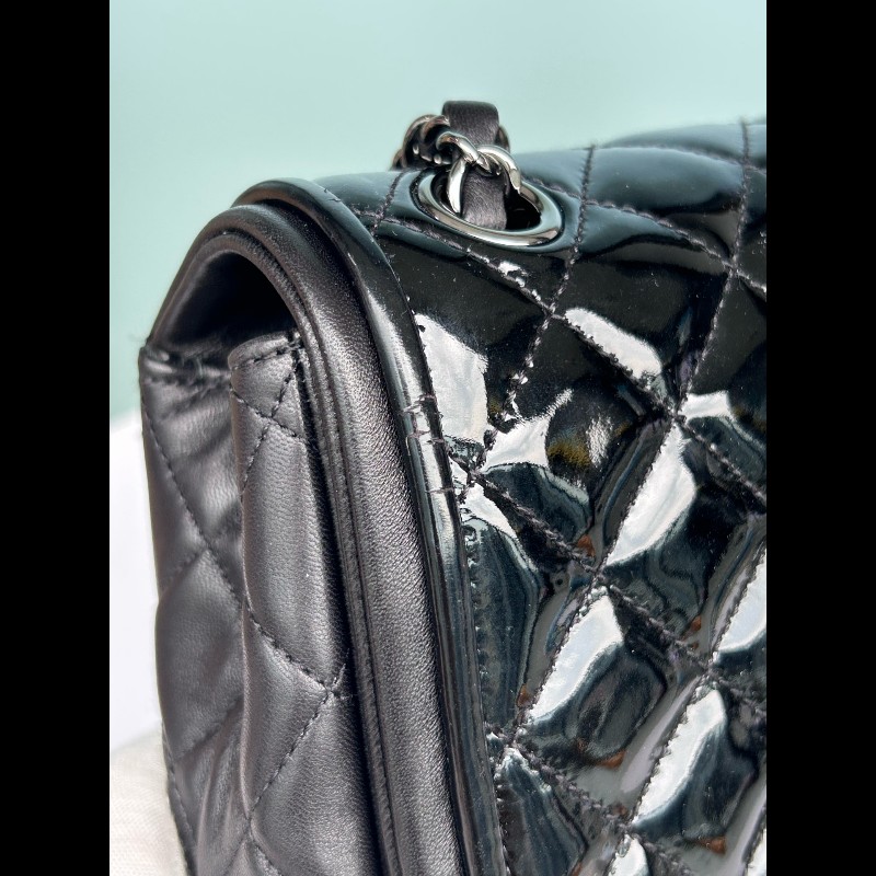 Chanel香奈兒黑色漆皮拼羊皮CF-13