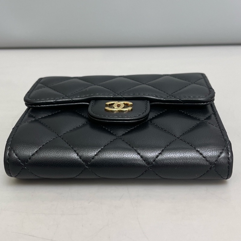 Chanel香奈兒CF黑金全皮菱格短款錢包 尺寸12×10 附件全套 鐳射25 。-4