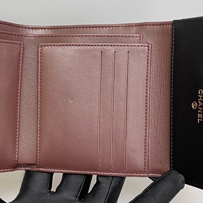 Chanel香奈兒CF黑金全皮菱格短款錢包 尺寸12×10 附件全套 鐳射25 。-9