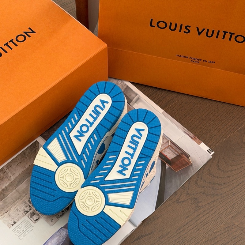 閒置新lv trainer草間彌生藍色波點限量絕版 38碼-4